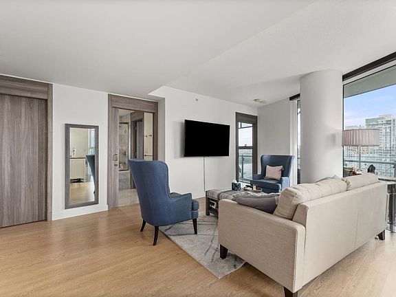 2nd image of 89 Nelson St #2005