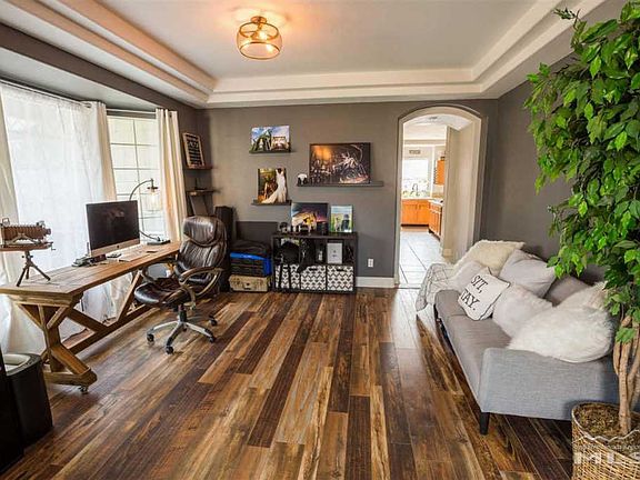 3rd image of 3284 Venado Ct