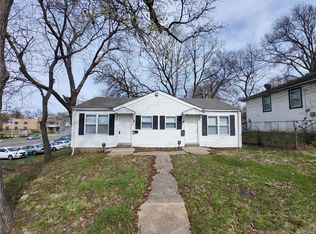 6154 Jackson Ave, Saint Louis, MO 63134