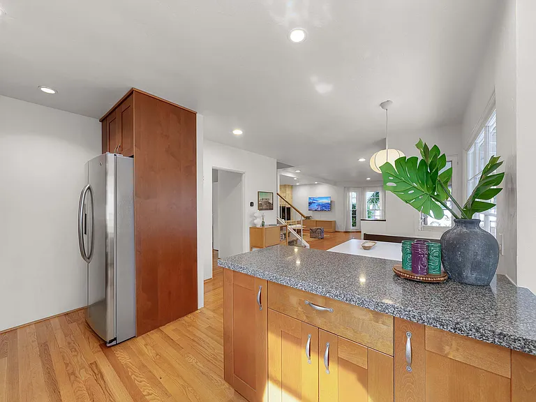 4819 Del Mar Ave — Photo 13