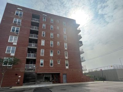 130 Beach 121st S #2G, Rockaway Park, NY, 11694