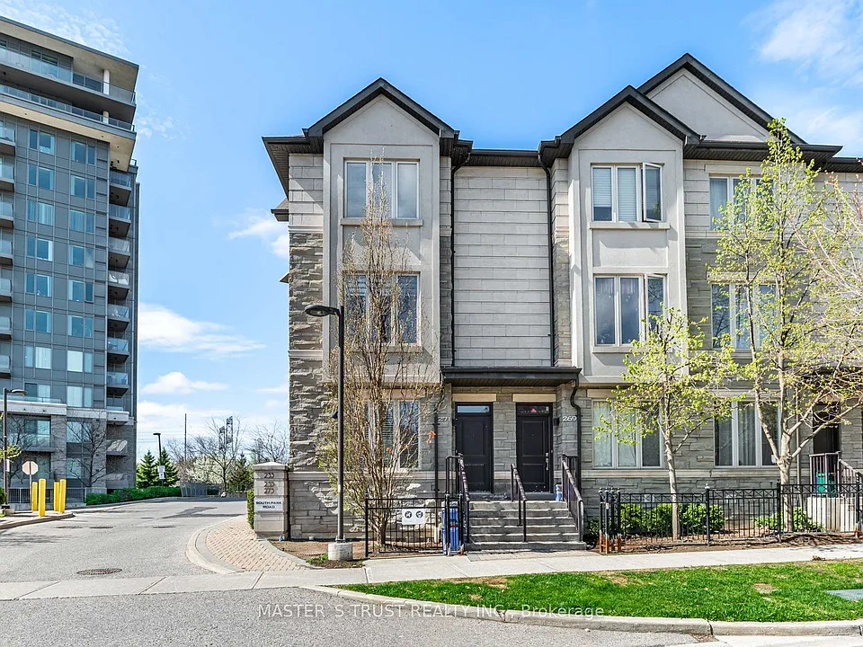 271 S Park Rd #Townhouse 27
