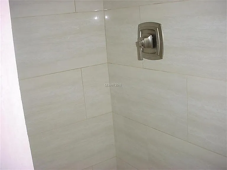 3823 S Maryland Pkwy — Photo 9
