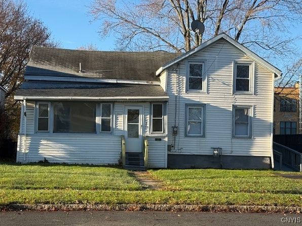 231 N Main St, Oneida, NY 13421