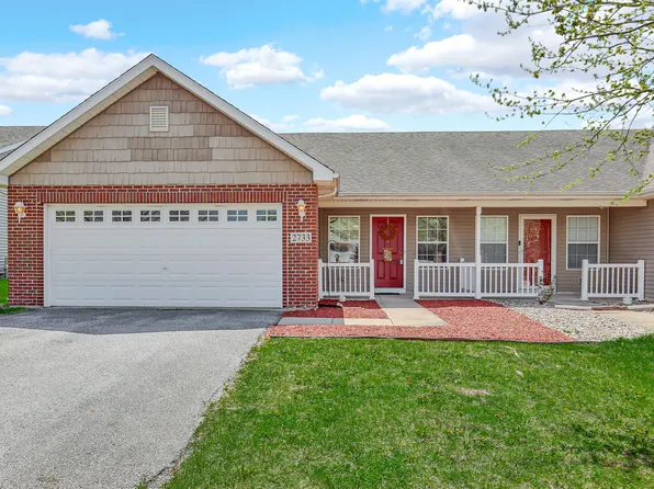 2733 W 84th Ln, Merrillville, IN 46410