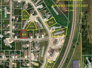 13 Sky View Ln, Morris, MN 56267