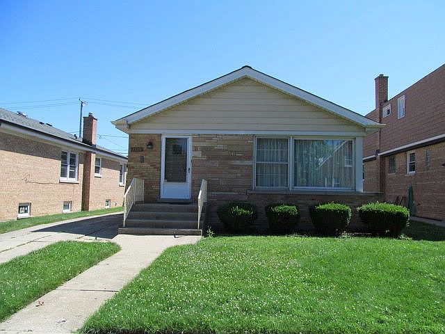1st image of 7633 W Bryn Mawr Ave