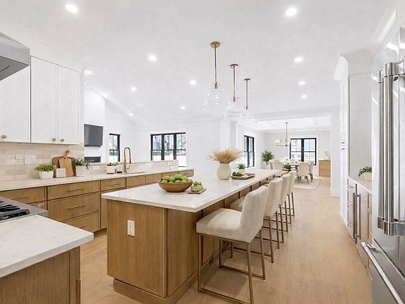 5th image of 5 Bradford Rd