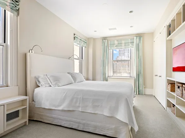 969 Park Avenue image 5 of 8