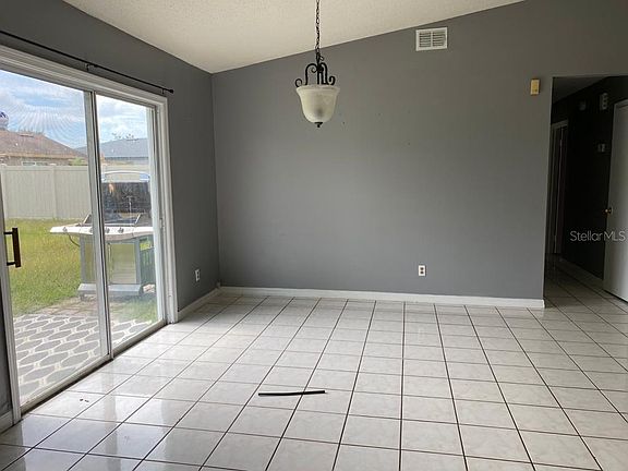 2nd image of 714 Bear Way