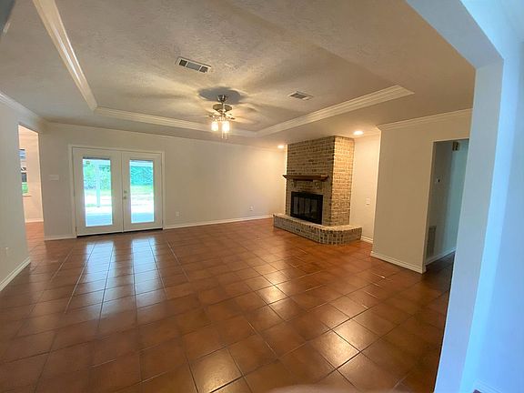 2nd image of 115 Merry Mark Dr