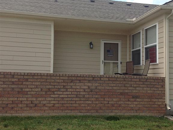 4th image of 29989 Camden Cir