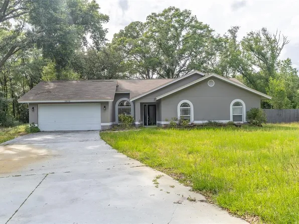 2402 Prairie Pl, Lutz, FL 33549
