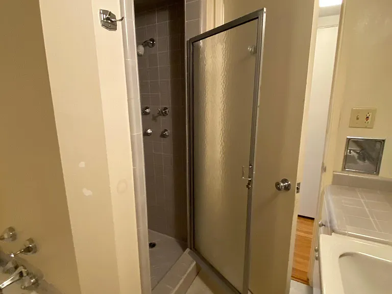 1715 Spruce St #2 — Photo 3