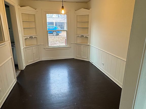 4th image of 1821 Sanger Ave APT B