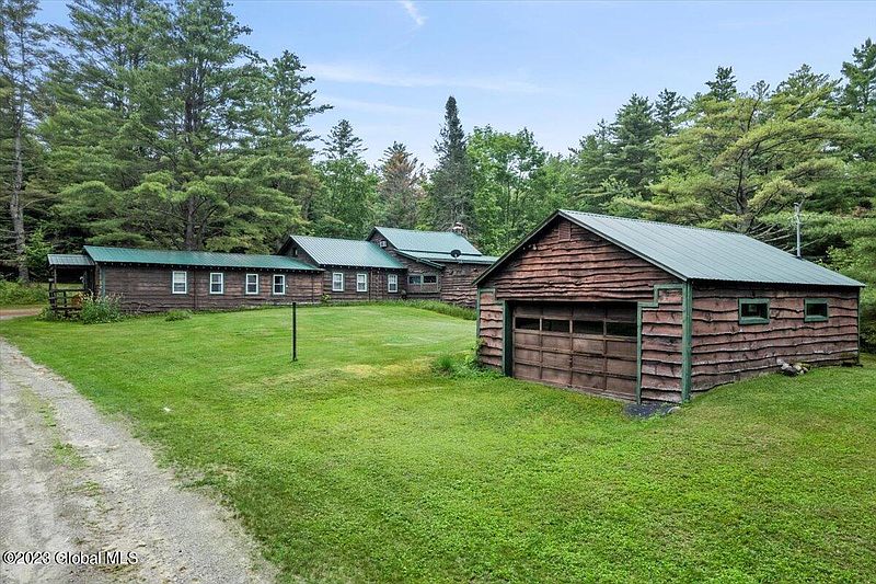 3rd image of 35 Buckskin Valley Dr