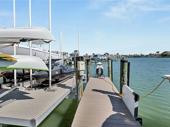 4090 Gulf Shore BLVD N, NAPLES, FL 34103