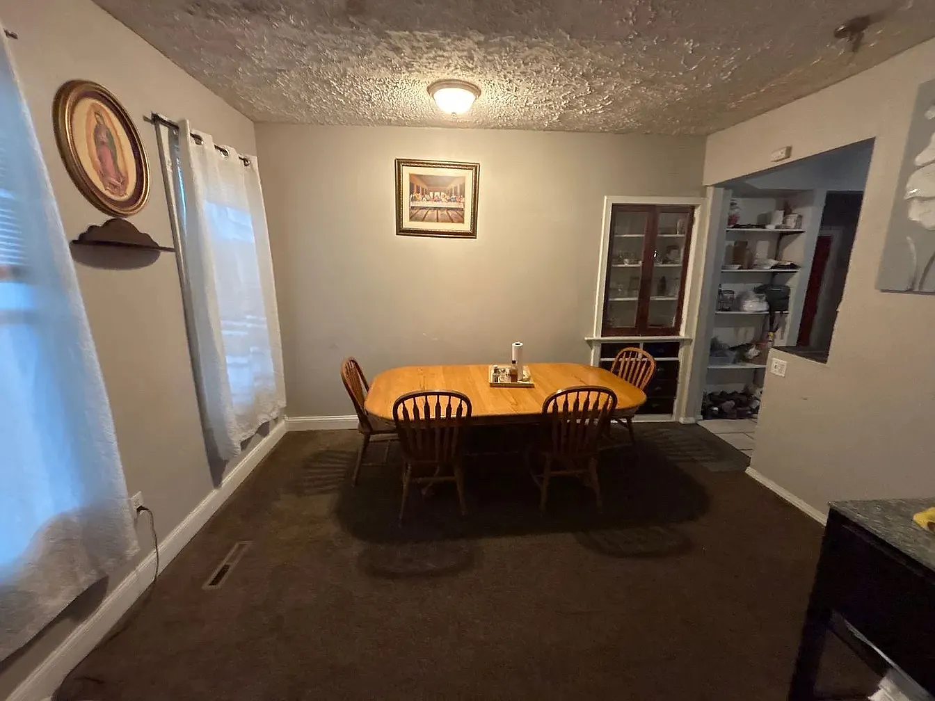3 bed, 1500 sqft, $2,400 — Photo 4