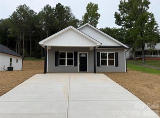 509 N Washington St, Wadesboro, NC 28170