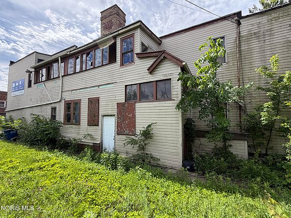 5th image of 1404 Colburn St