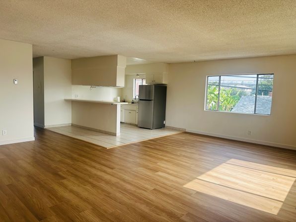 2348 Lemon Ave APT 7