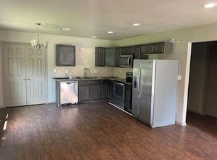 607 N 11th Ave, Durant, OK 74701