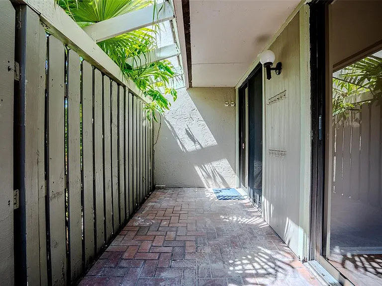 5797 Summer Side Ln #7A — Photo 25
