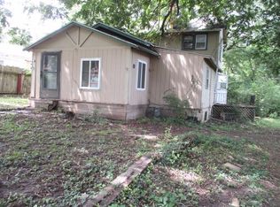 234 SE Rice Rd, Topeka, KS 66607