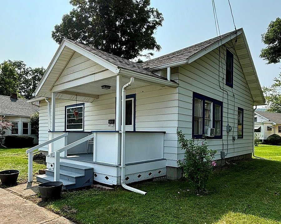 1st image of 502 Morley Pl