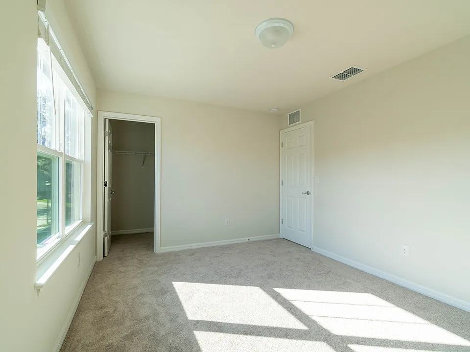 5142 Sylvester Loop