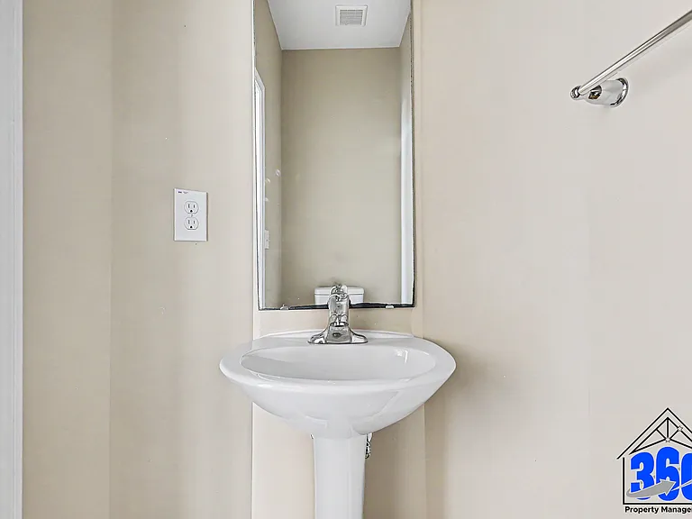 2229 Sunny Cove Dr — Photo 21