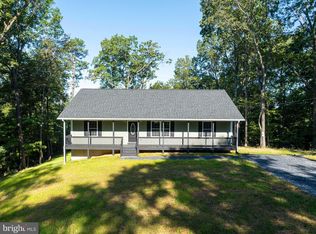 199 Pine Ridge Dr, Front Royal, VA 22630