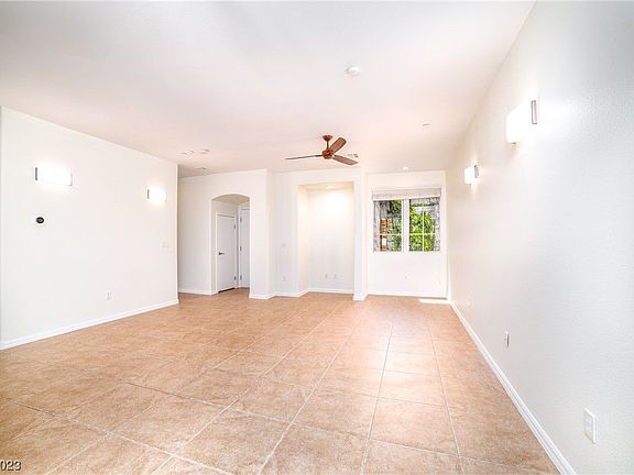 5th image of 11437 Ogden Mills Dr Unit 104