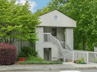 1306 Abbey Cir, Asheville, NC 28805