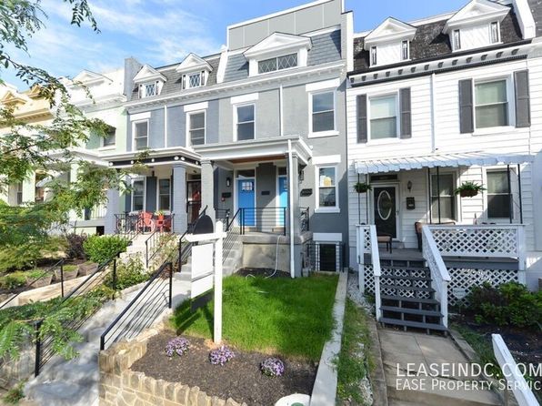 158 Todd Pl NE UNIT 1