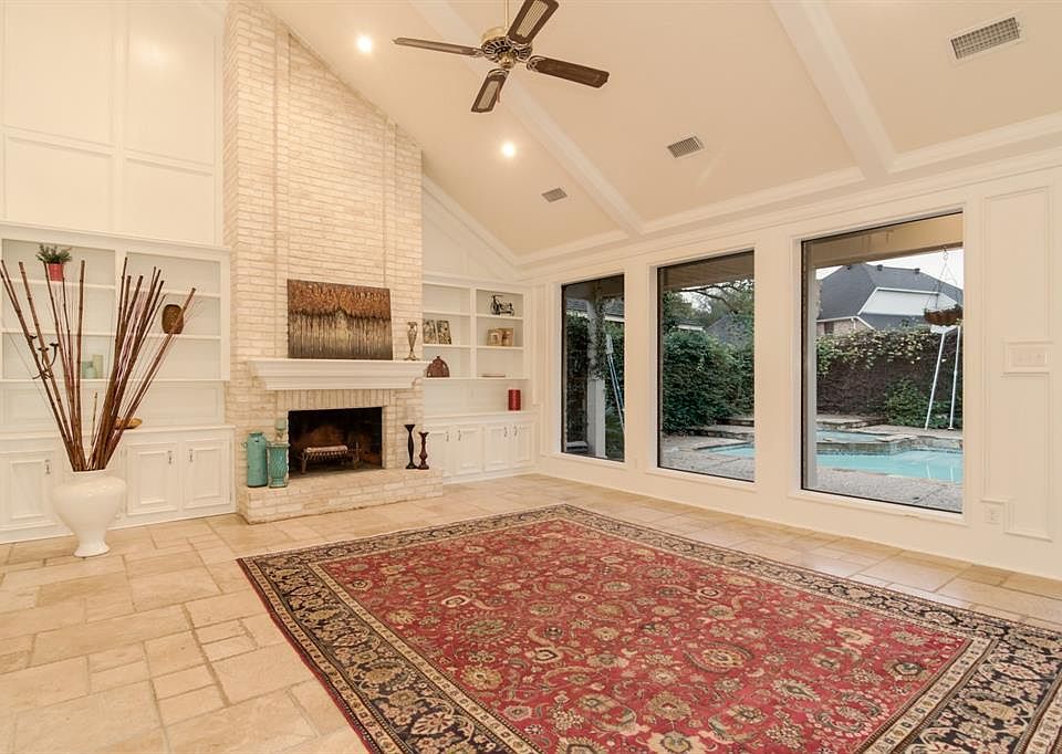 1st image of 20127 Chateau Bend Dr