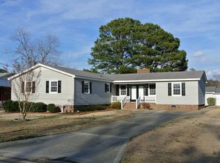 613 Poe St SW, Wilson, NC 27893