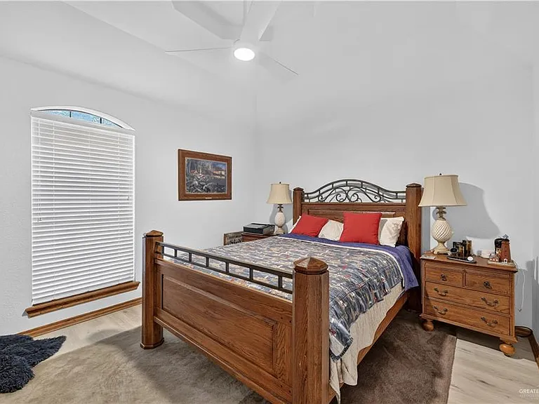 700 Avocet Ave — Photo 14