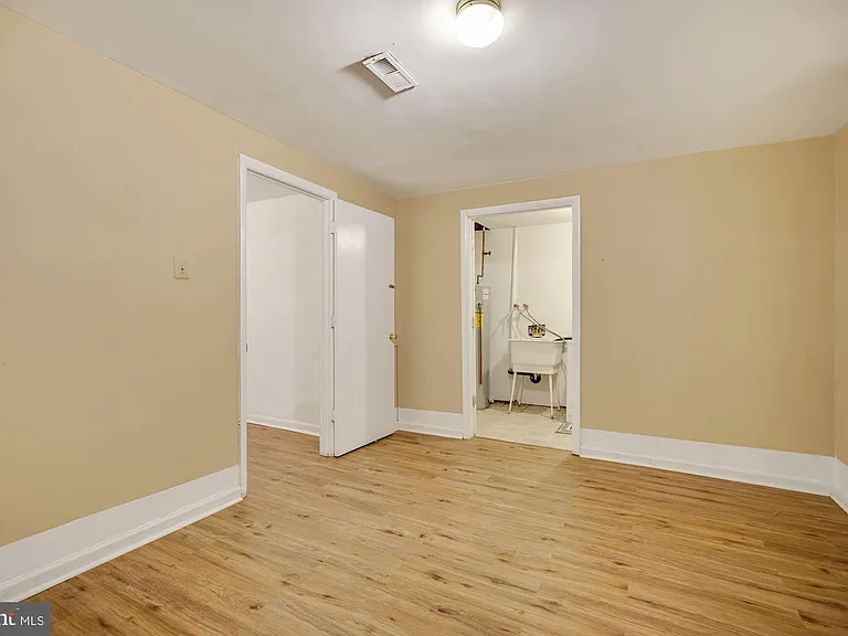 6060 Hollow Knoll Ct — Photo 26