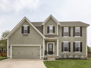 13203 W 137th Ter, Overland Park, KS 66221