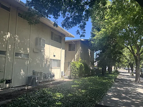 140 Covena Ave Photo 1