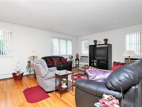 5th image of 7601 14th Ave APT 1A