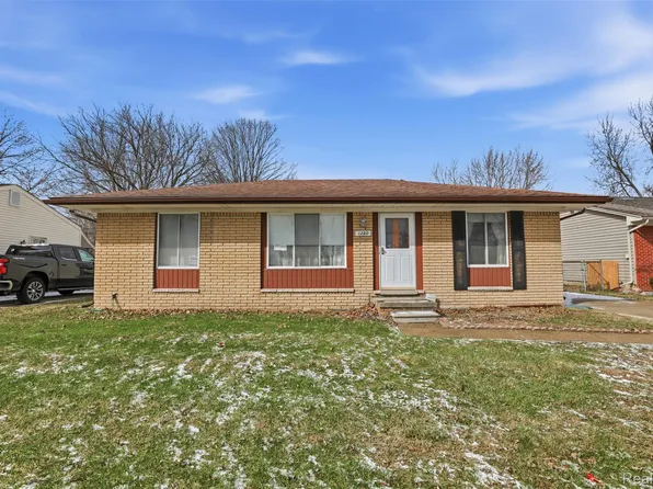 1260 S John Hix St, Westland, MI 48186