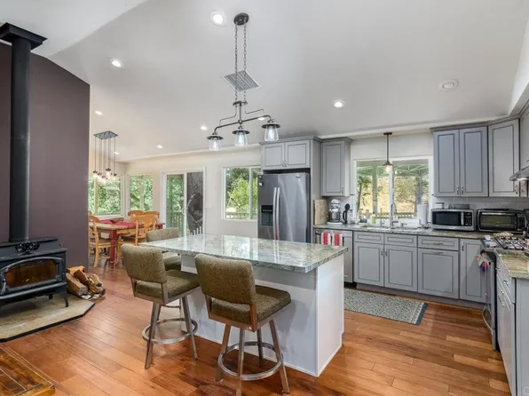 11891 Boulder Creek Rd, Descanso, CA 91916