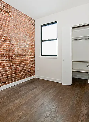 Rented by REAL New York | media 10