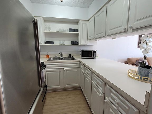 5th image of 1441 N Atlantic Ave APT 116