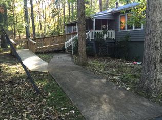 385 Claystone Walk, Cleveland, GA 30528