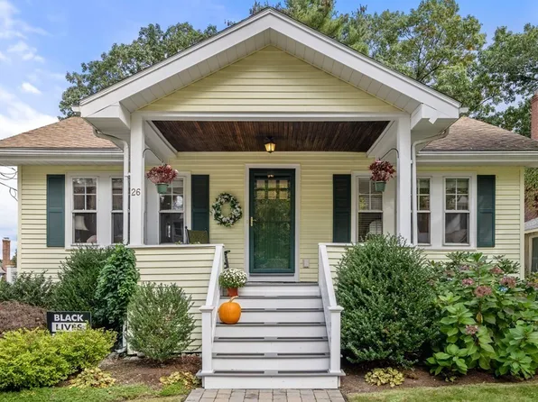 26 Bonad Rd, Arlington, MA 02476