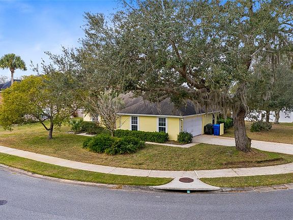 4th image of 1007 Pinehurst Ct