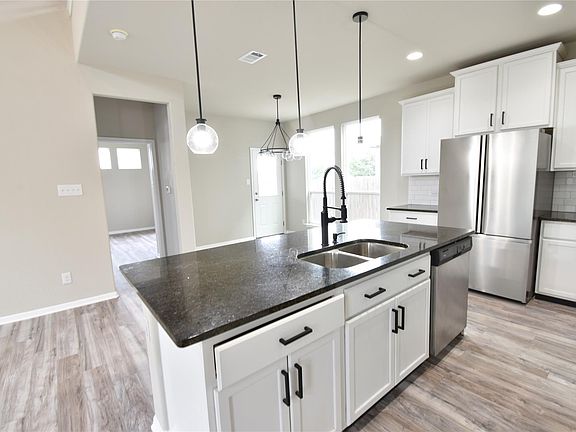 4th image of 12008 Corsicana Trl #22